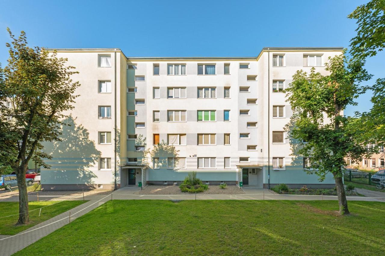 Wave Apartments - Tysiaclecia グダニスク エクステリア 写真